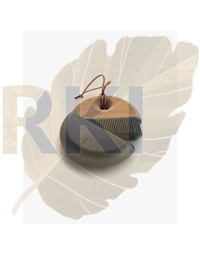 The Eva Solo Sweep Dustpan & Brush Set